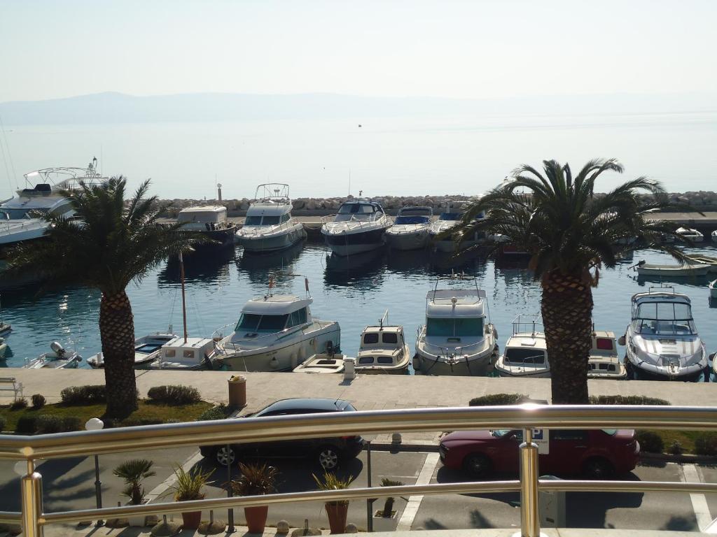 Villa Grgo Apartments Tučepi Szoba fotó