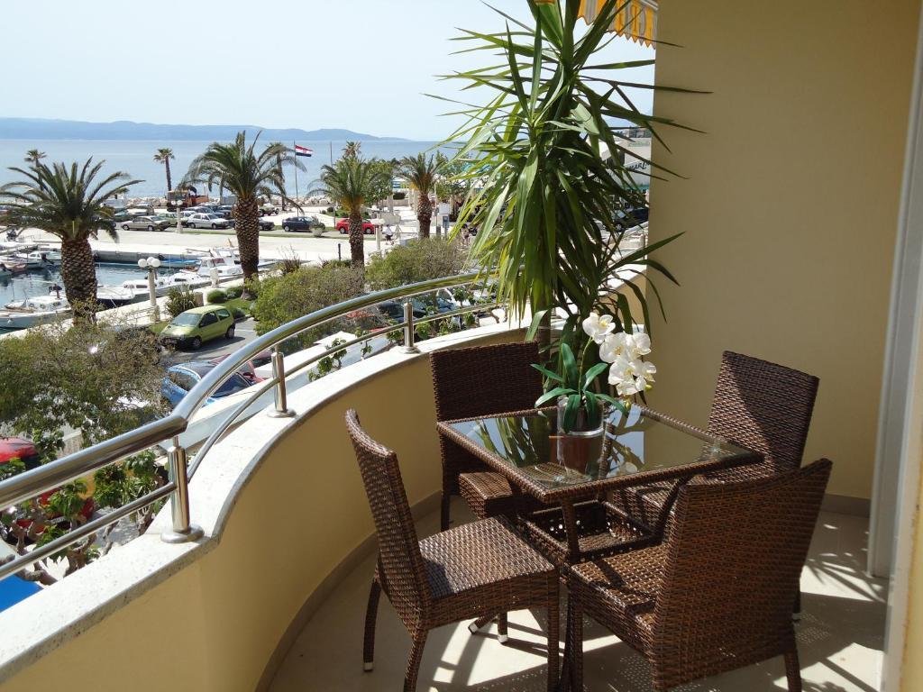Villa Grgo Apartments Tučepi Szoba fotó