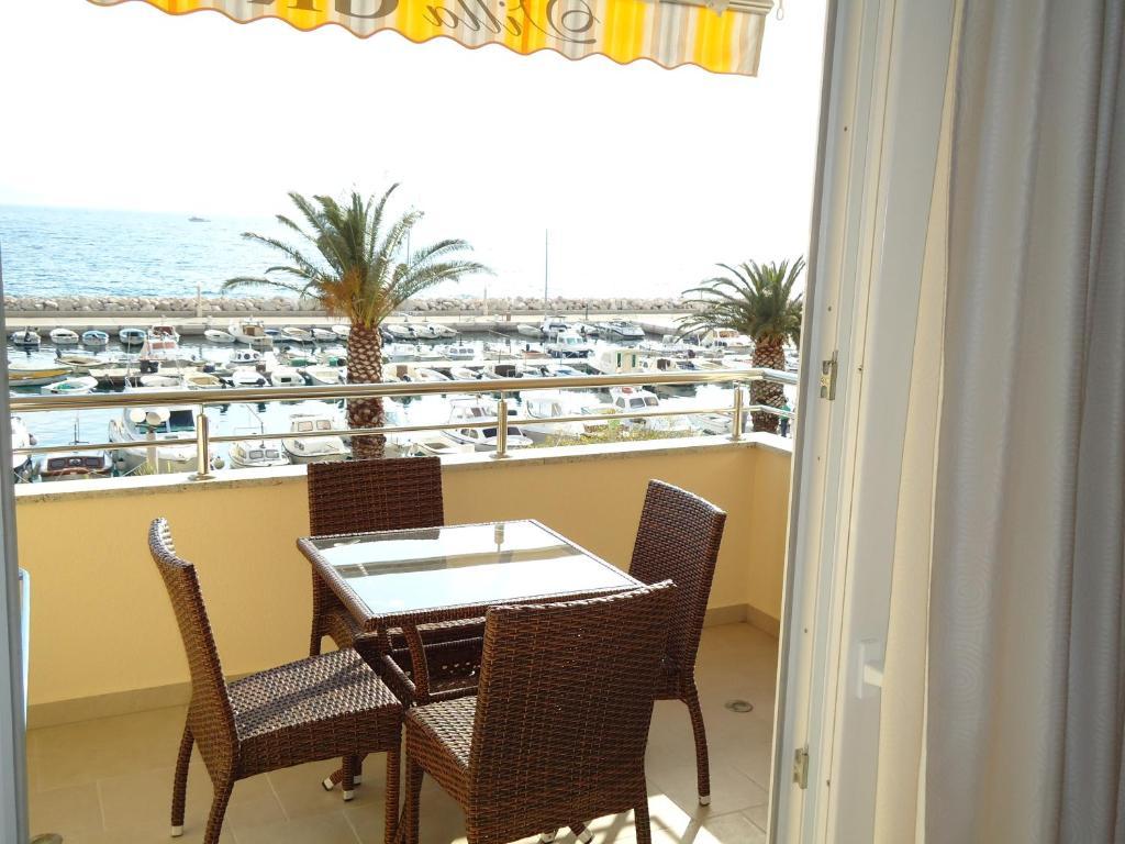 Villa Grgo Apartments Tučepi Kültér fotó