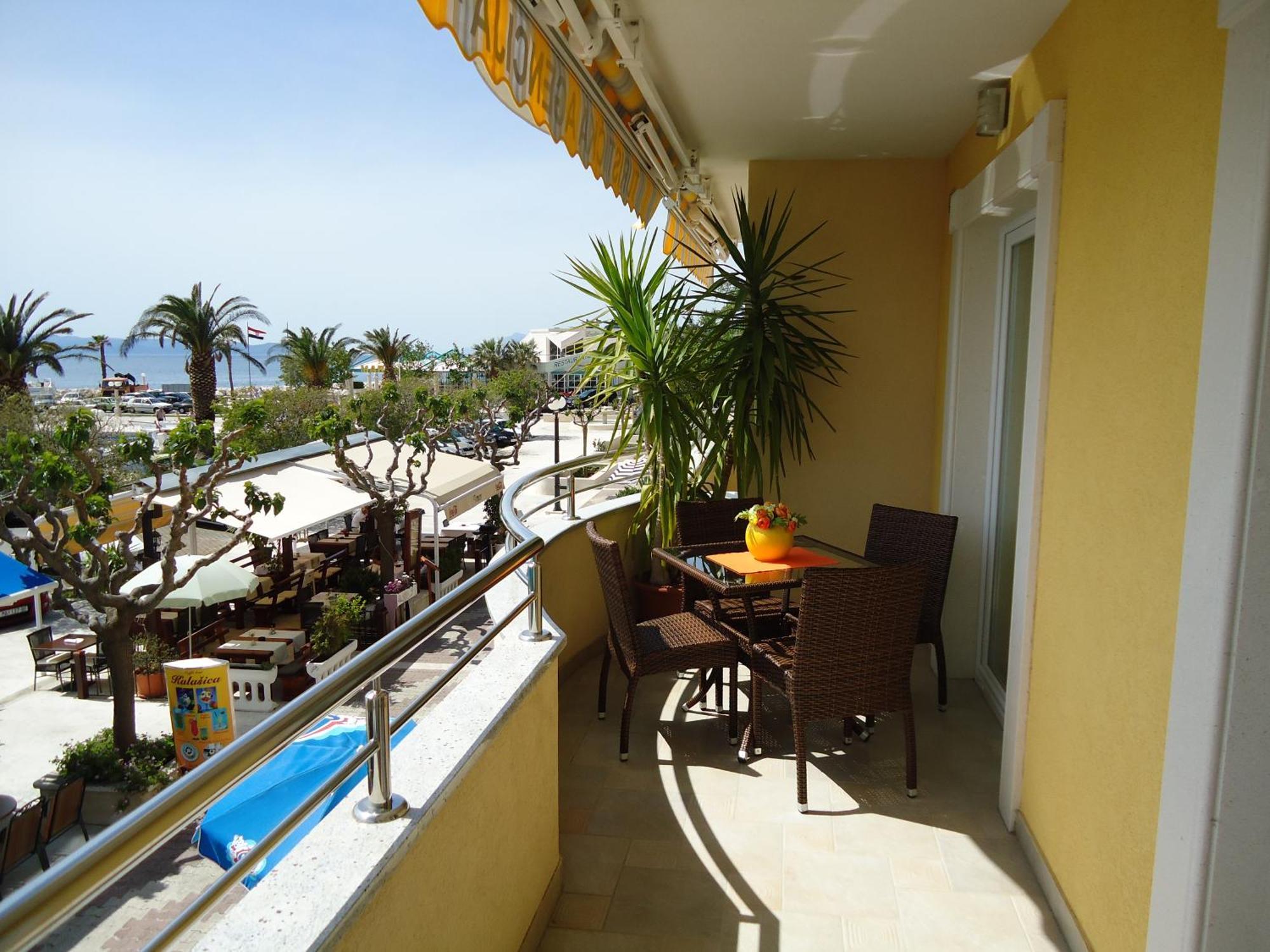 Villa Grgo Apartments Tučepi Kültér fotó