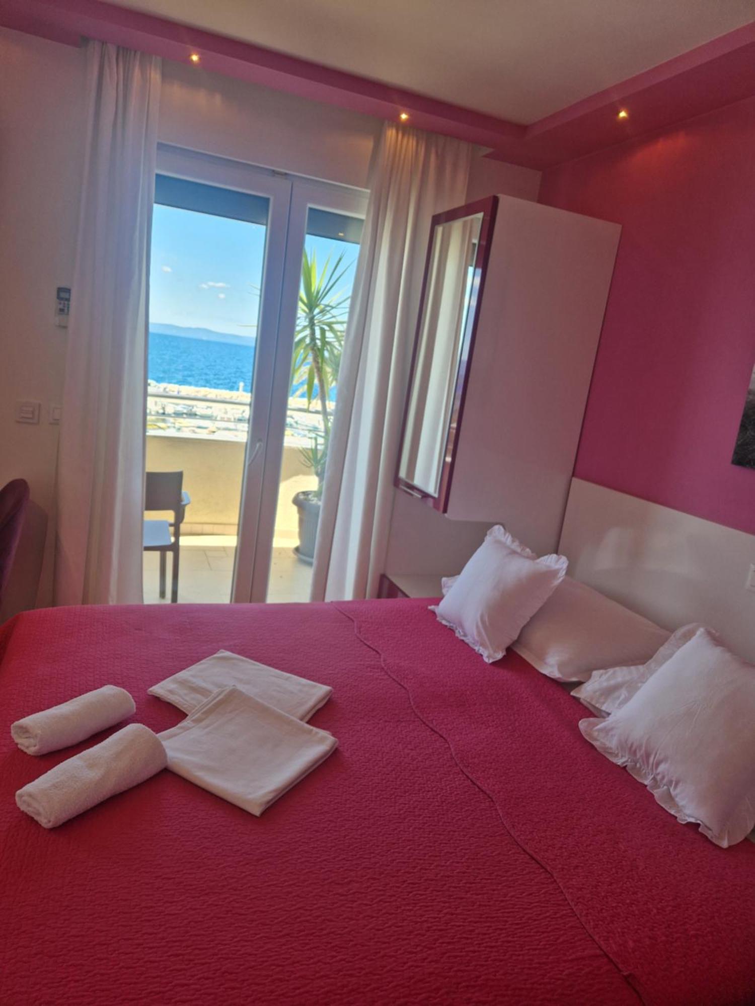 Villa Grgo Apartments Tučepi Kültér fotó